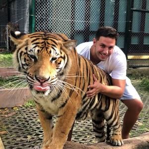 Meet your Posher, Craig